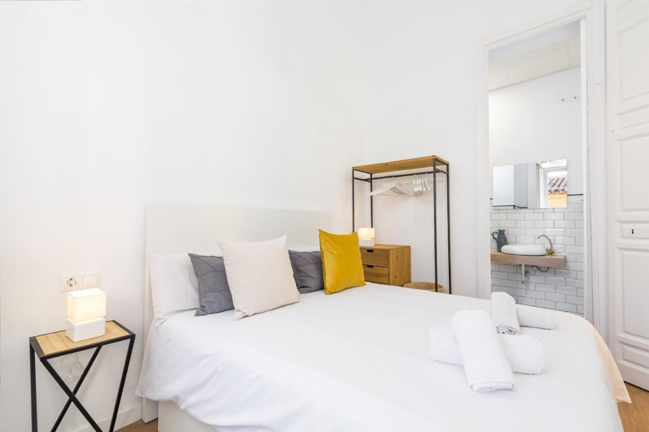 Suite Homes Apartamentos Plaza De La Merced Málaga Exterior foto